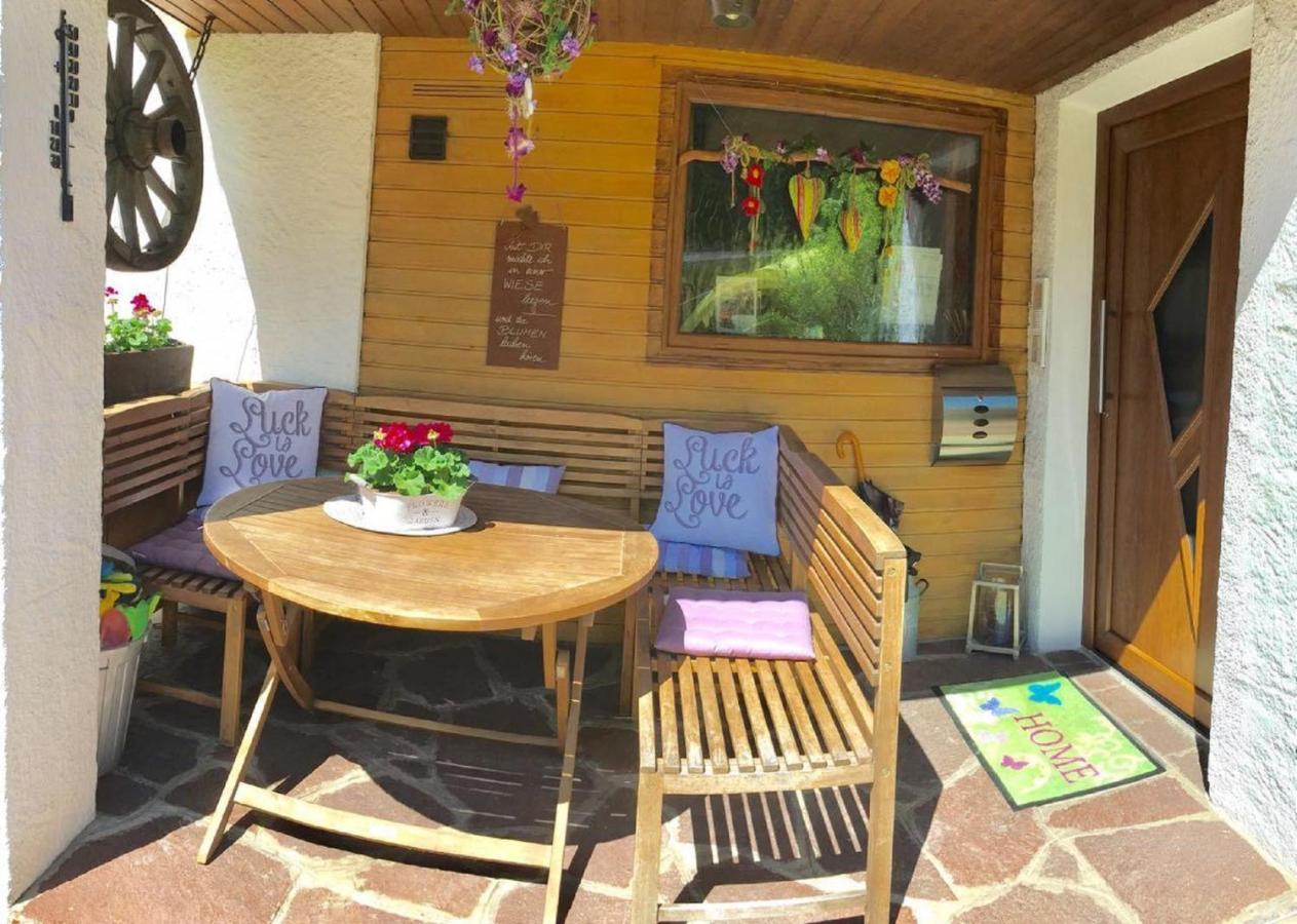 וולגאו Gaestehaus Bergkristall מראה חיצוני תמונה