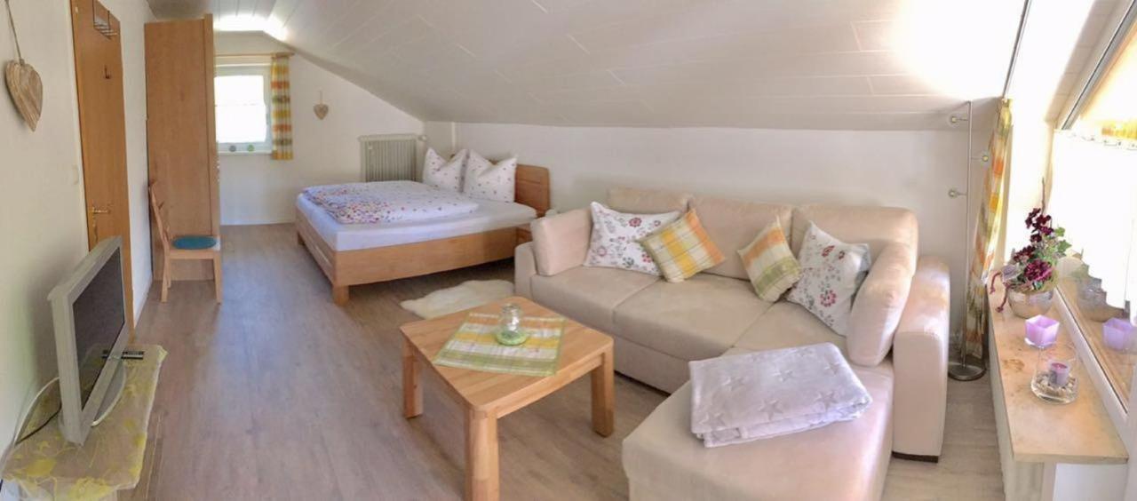 וולגאו Gaestehaus Bergkristall מראה חיצוני תמונה